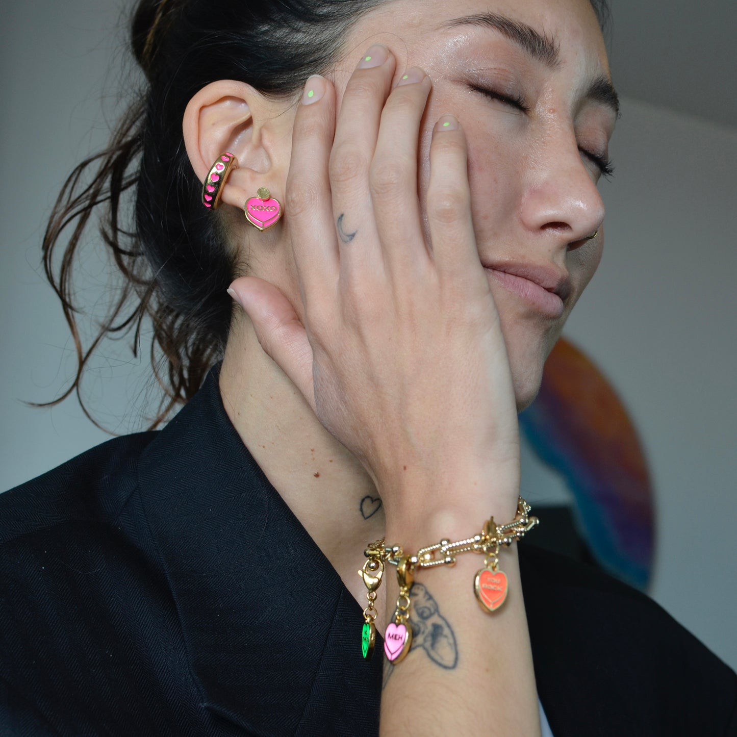 Earcuff Green Hearts (Gold-Neón)