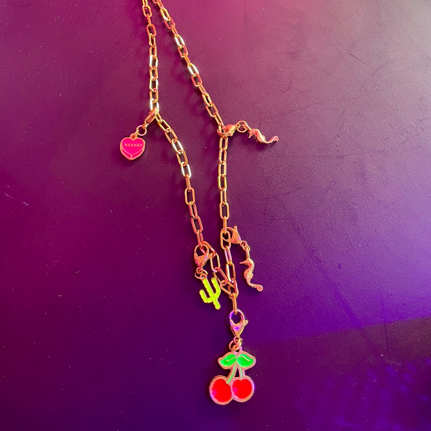 Cadena Not That Basic (Gold)