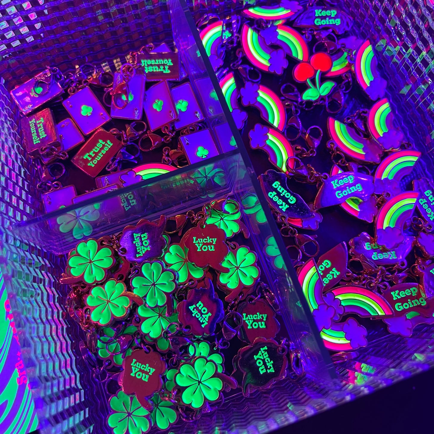 Charm Keep Going 🌈 (Silver)