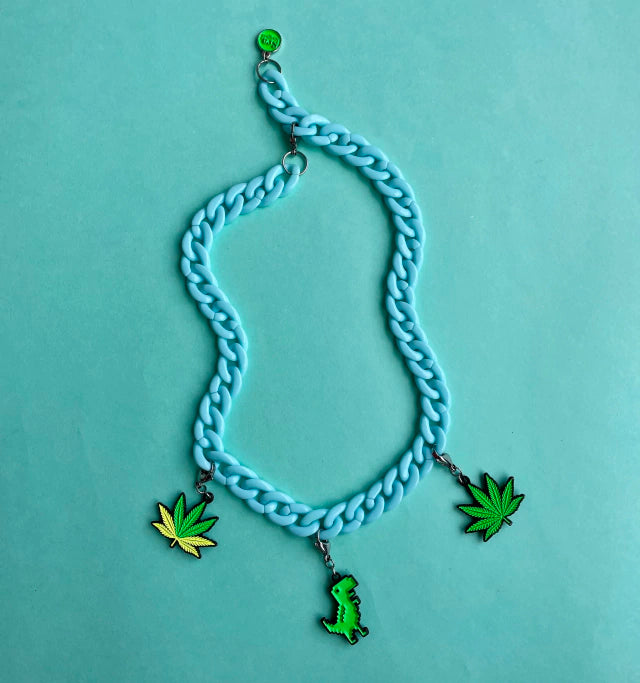 Cadena Skies Of Blue