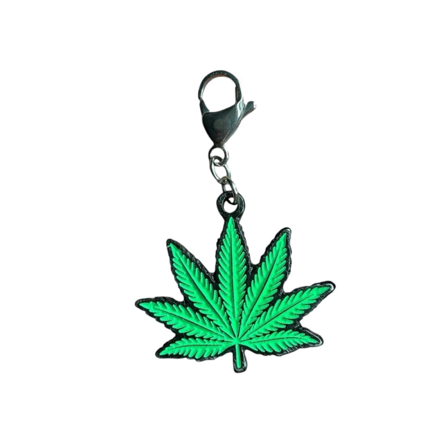 Charm Green Weed (Neón)